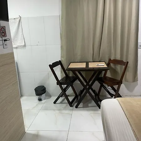 Hospedagem Deoli - Suites Cozinha Compacta Cabo Frio Exterior foto