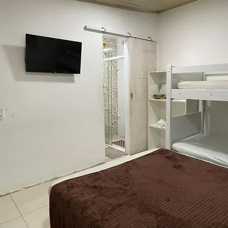 Hospedagem Deoli - Suites Cozinha Compacta Cabo Frio Exterior foto